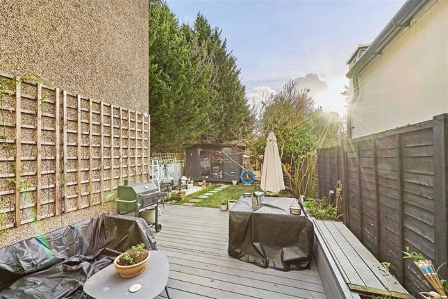 Flat for sale in Culverley Road, London