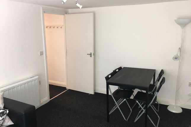 Flat 6, 14a, Killigrew Street, Falmouth photo 4