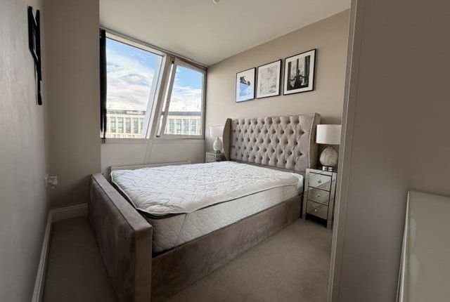 brh, b804 One Park West, 37 Strand Street, Liverpool photo 5