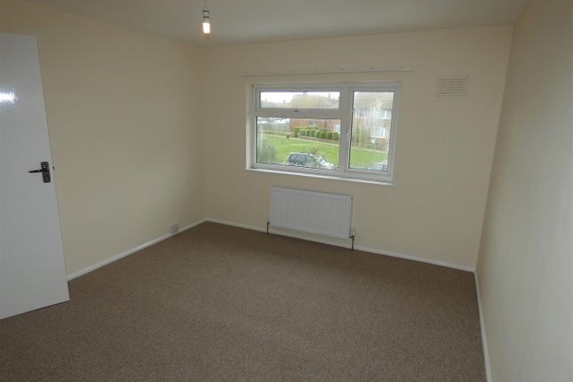 Terraced house to rent in Manning Road, Wick, Littlehampton