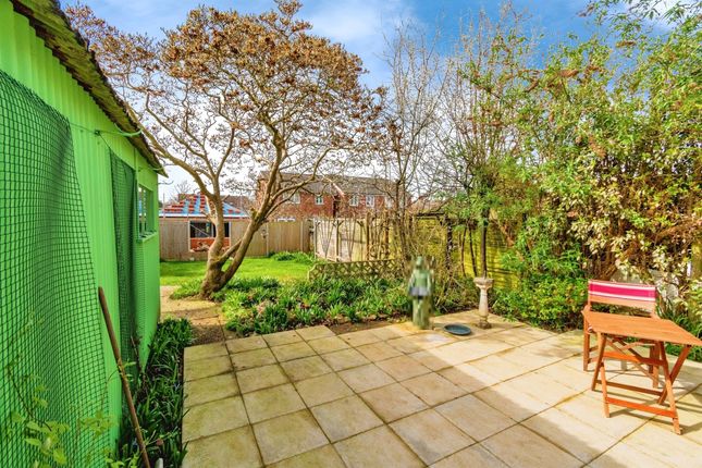Semi-detached bungalow for sale in Botley Road, Horton Heath, Eastleigh