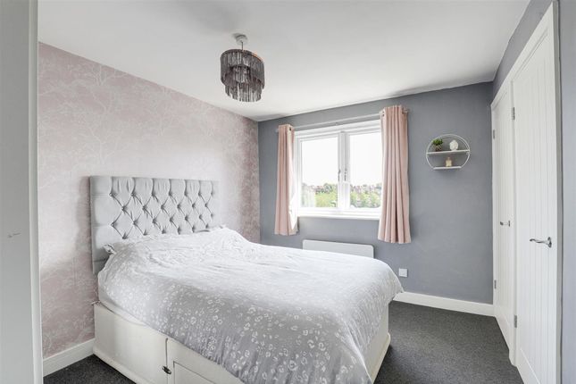 26 Hazelbank Avenue, Nottingham photo 4