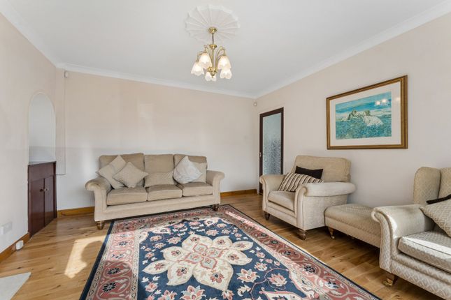 6, Northampton Drive, Kelvindale photo 4