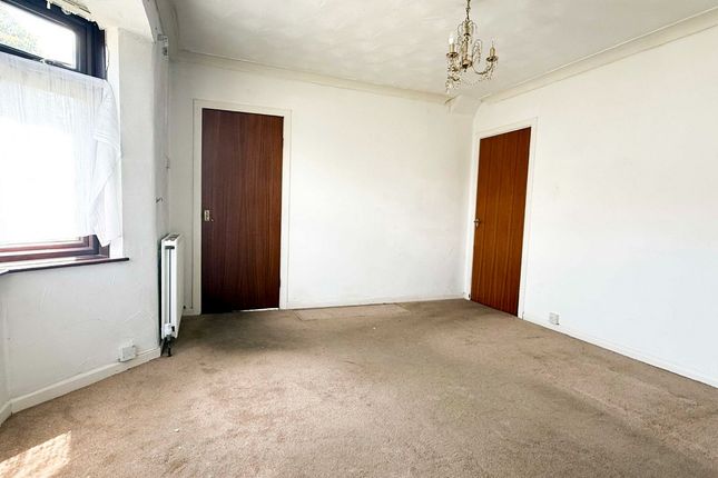 28, Welsted Avenue, Nottingham photo 3