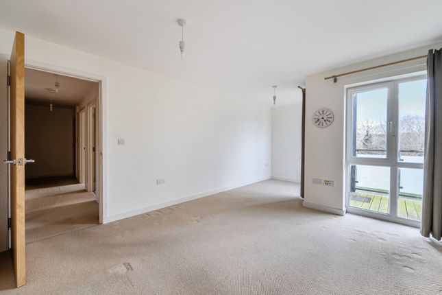 Chipperfield Road, Orpington photo 3