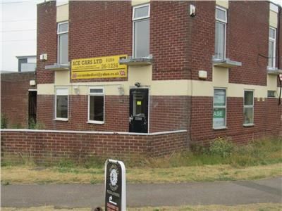 Thumbnail Office to let in T C Ginn Estate, Murdock Road, Manton Industrial Estate, Bedford, Bedfordshire