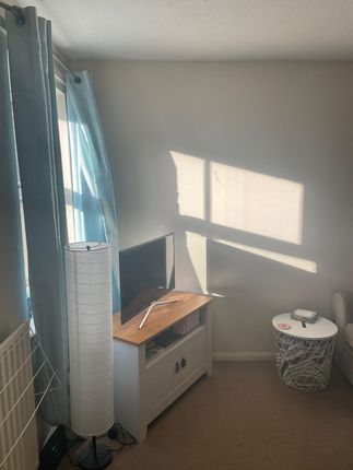 Thumbnail Flat to rent in Sheepwell Court, Telford, Shropshire