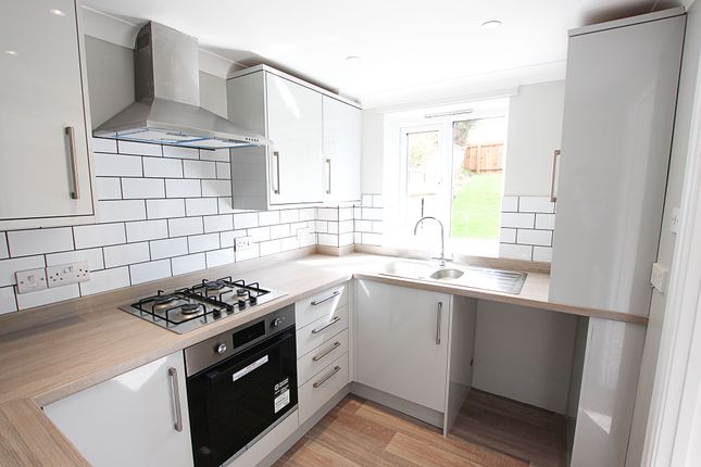 12, Willow Crescent, Newmarket photo 3