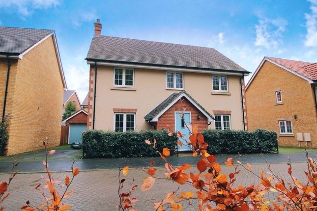 Property for sale in Carisbrooke Way, Daventry