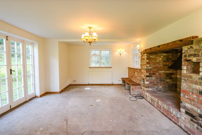 Riverhall Cottage, London Road, Mountfield photo 3