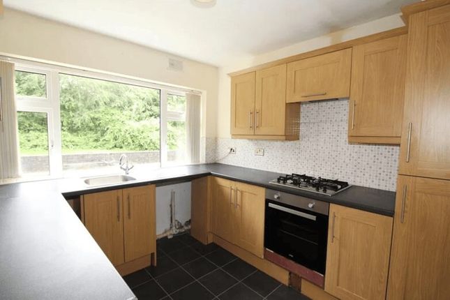 13, Woodfield Crescent, Blackwood photo 3