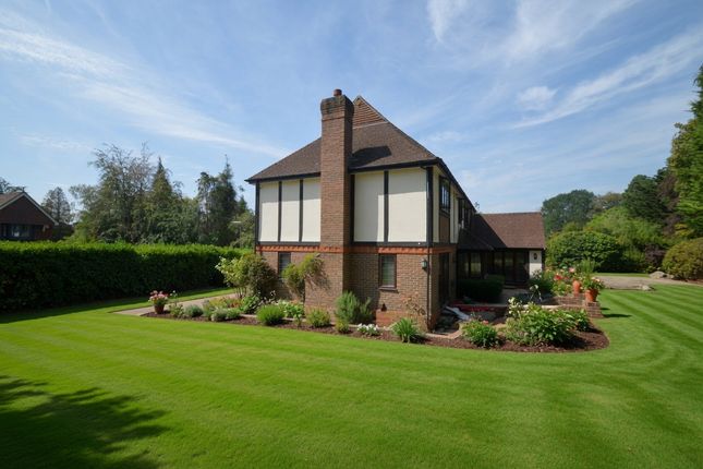 Foxley, Morella Close, Virginia Water photo 3