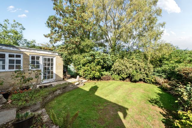 27, Parklands Drive, Grantham photo 4