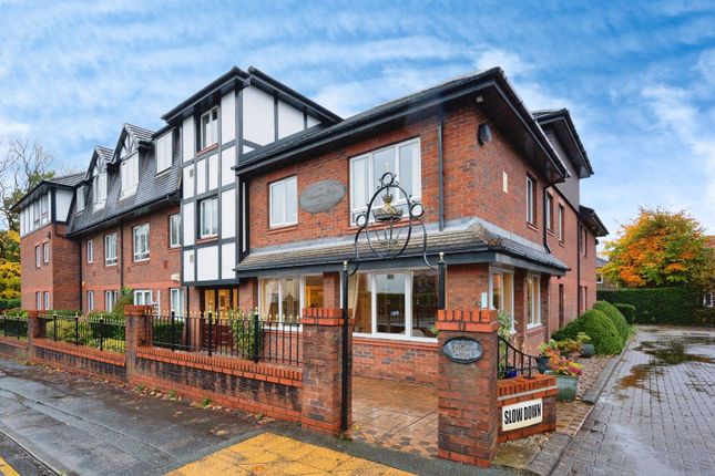 Thumbnail Flat for sale in Chester Road, Hazel Grove, Stockport, Greater Manchester