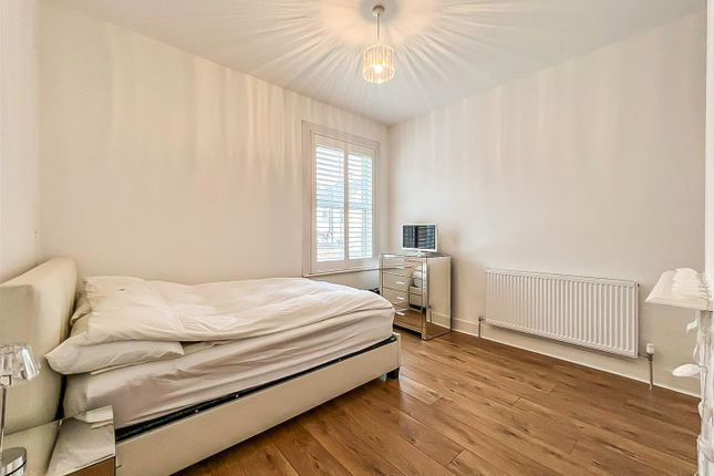 Flat for sale in York Road, Southend-On-Sea