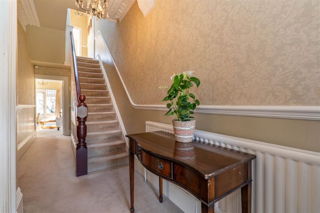 8, Windsor Road, Chorley photo 2