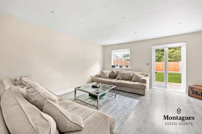 7, Forest Grove, Woodside, Epping photo 4