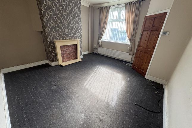 75, First Street, Bradford photo 3