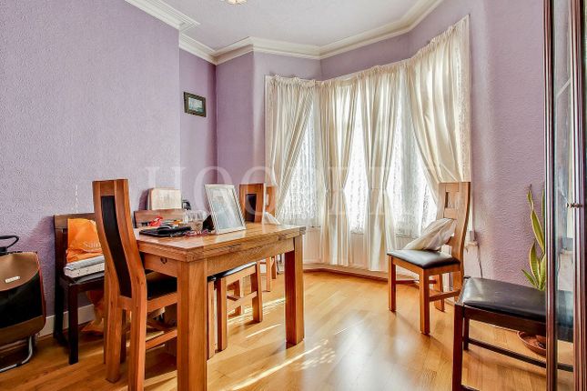 20, Redfern Road, London photo 3