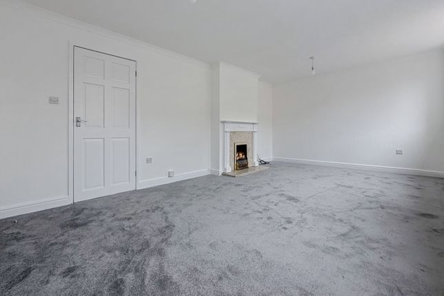 11, Hillary Grove, Carlisle photo 4