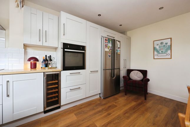220 Burton Road, Lincoln, Lincolnshire photo 2