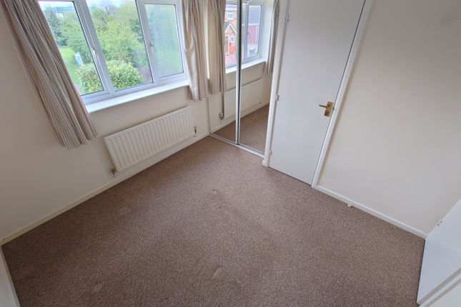 Semi-detached house to rent in Belfry Close, Bedford
