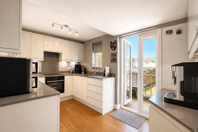 37, West Lane, Kent photo 4