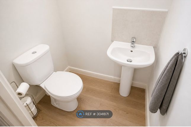 Curzon Place, Gateshead photo 5
