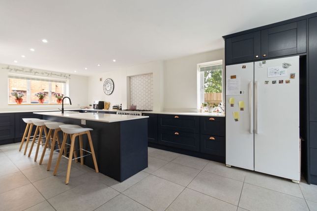 143a, Court Road, Malvern photo 2