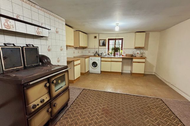 2 Lees Cottages, Abergavenny photo 4
