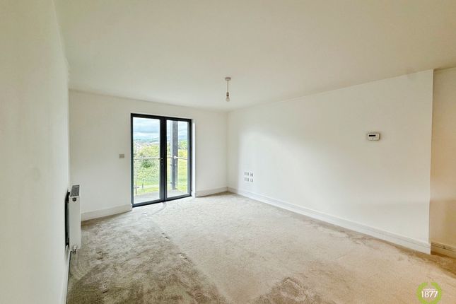 9 Marina View, Burnley photo 3