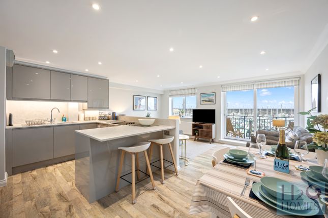 The Strand, Collingwood Court, 34-008