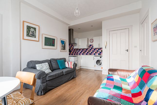 210/9 Bonnington Road, Edinburgh, EH6 5BH photo 3