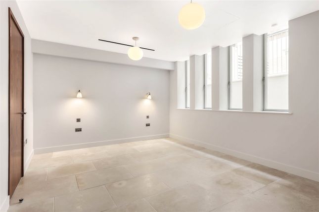 4, Dilke Street, London photo 4