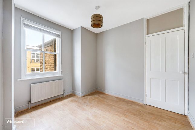 End terrace house for sale in Geraldine Road, Chiswick