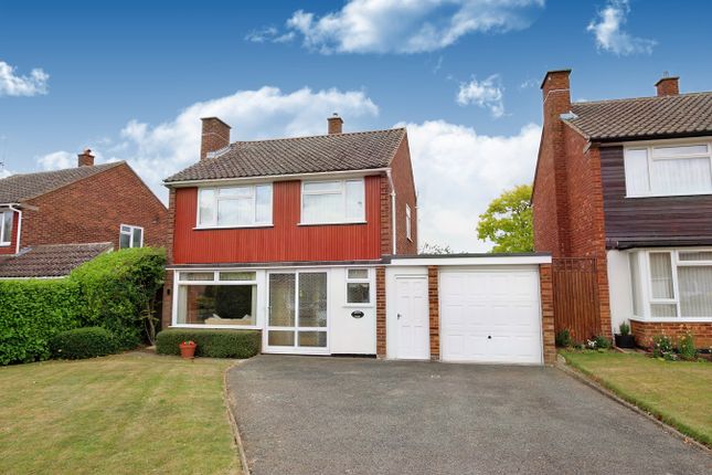 Thumbnail Detached house for sale in Howard Drive, Letchworth Garden City
