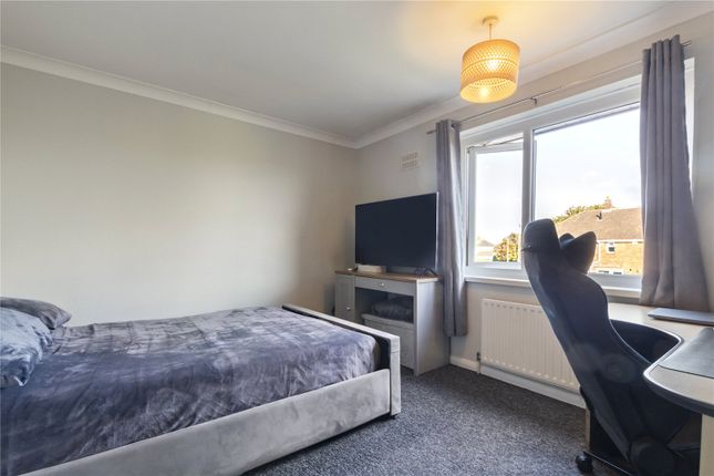 31, Runswick Road, Grimsby photo 4