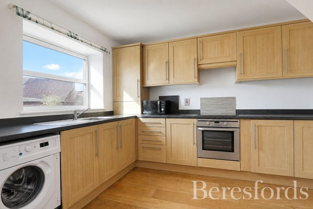 2, Sandford Court, Chelmsford photo 2