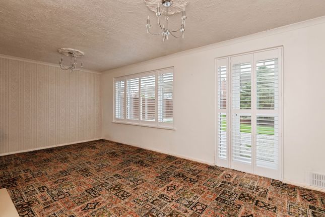 20, Gourney Grove, Essex photo 2
