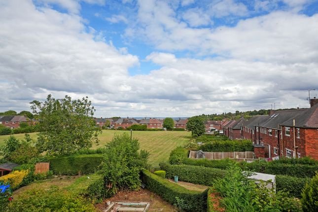 4, Seagrave Avenue, Sheffield photo 4