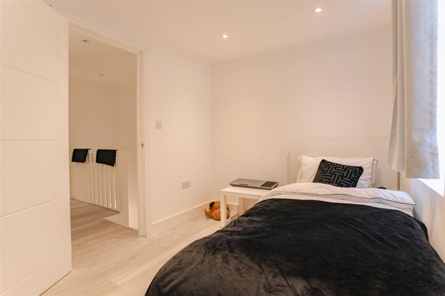 End terrace house for sale in Bullsbridge Road, Southall
