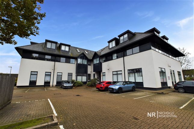 Thumbnail Flat for sale in Challenge Court, Leatherhead