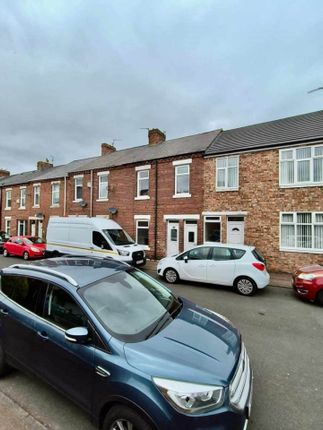 Thumbnail Terraced house to rent in South Parade, Gateshead