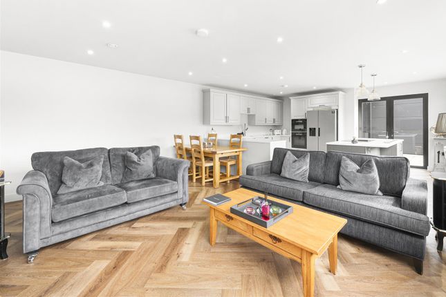9 Milthorp Apartments, Pool Road, Pool In Wharfedale photo 3
