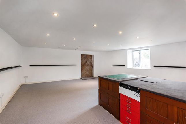 Gallery I.Jpg