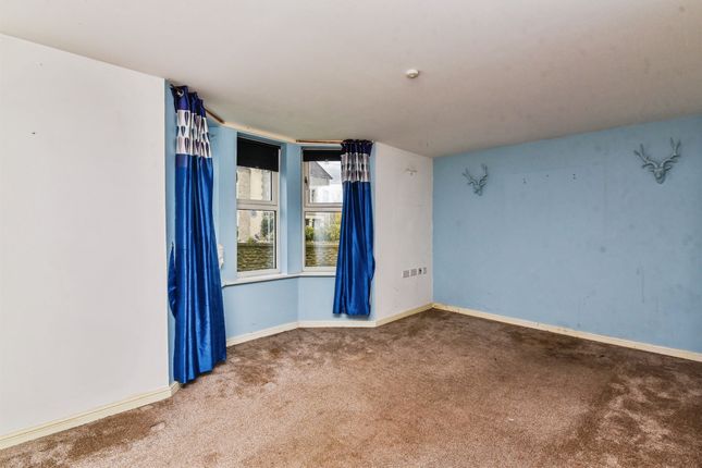 Flat 1, 17, Bennett Gardens, Frome photo 3