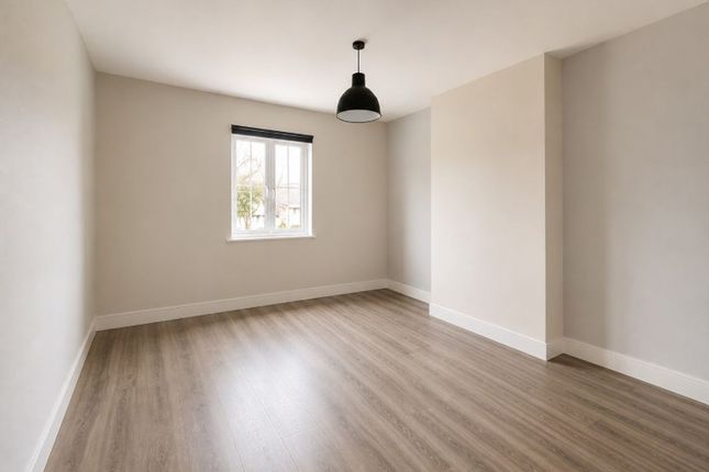 Room 2,, 131a Brockhurst Road, Hampshire photo 2