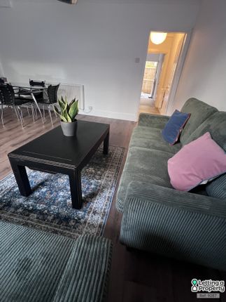 Basement Flat, 28, Southleigh Road, Bristol photo 3