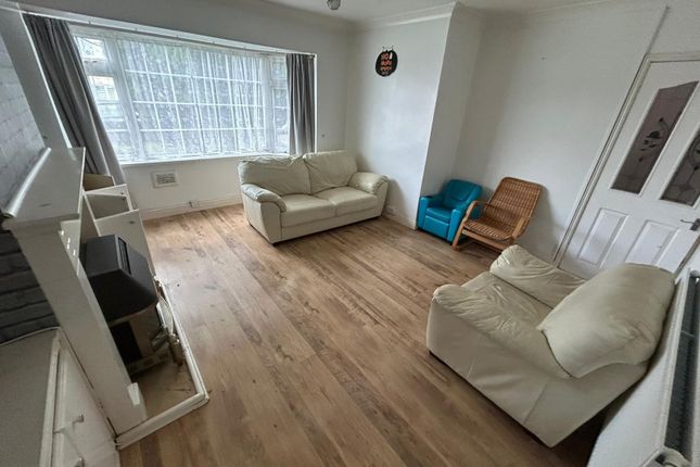 45, Lime Grove, Neath photo 3