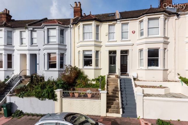 Thumbnail Terraced house for sale in Roundhill Crescent, Brighton